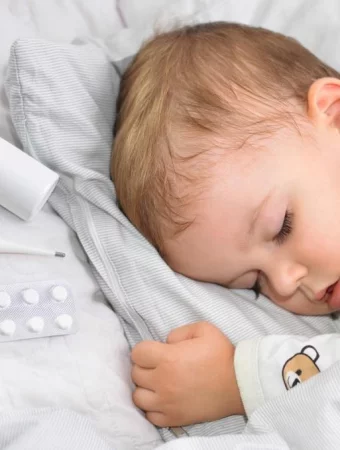 A gyermekgyógyász válaszol: lázcsillapítás csecsemőknél és gyerekeknél