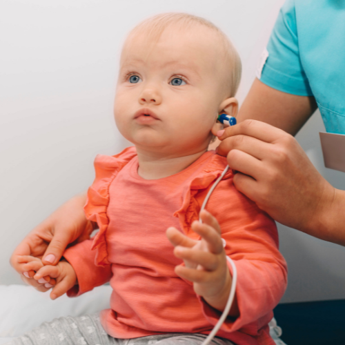 Csecsemő hallásvizsgálat a Gyermekgyógyászati Központban